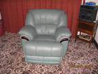 GREEN LEATHER SUITE WITH RECLINERS Lichen Green Leather....
