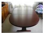 extendable table. extendable mahogany dinning table....